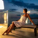 Mr & Mrs K Bianco אורחן