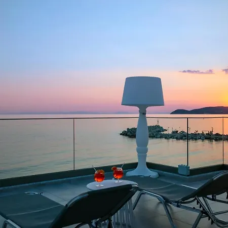 Mr & Mrs K Bianco Herberg *