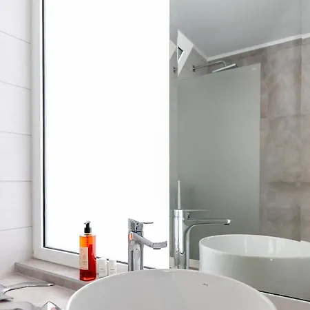 Herberg Mr & Mrs K Bianco *